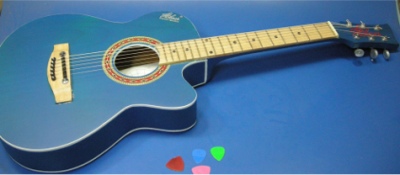 Guitar (Wooden with 6-12 Strings)
